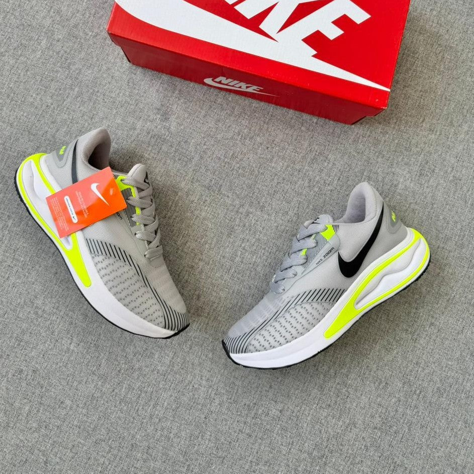 Tênis Nike Air Zoom – Cinza/Verde Limão