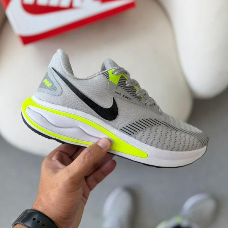 Tênis Nike Air Zoom – Cinza/Verde Limão