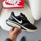 Tênis Nike Air Zoom Preto/Branco