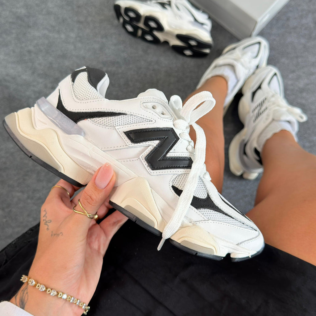 New Balance 9060 Branco / Preto