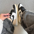Tênis Nike Air Jordan High – Preto / Branco / Rose Premium