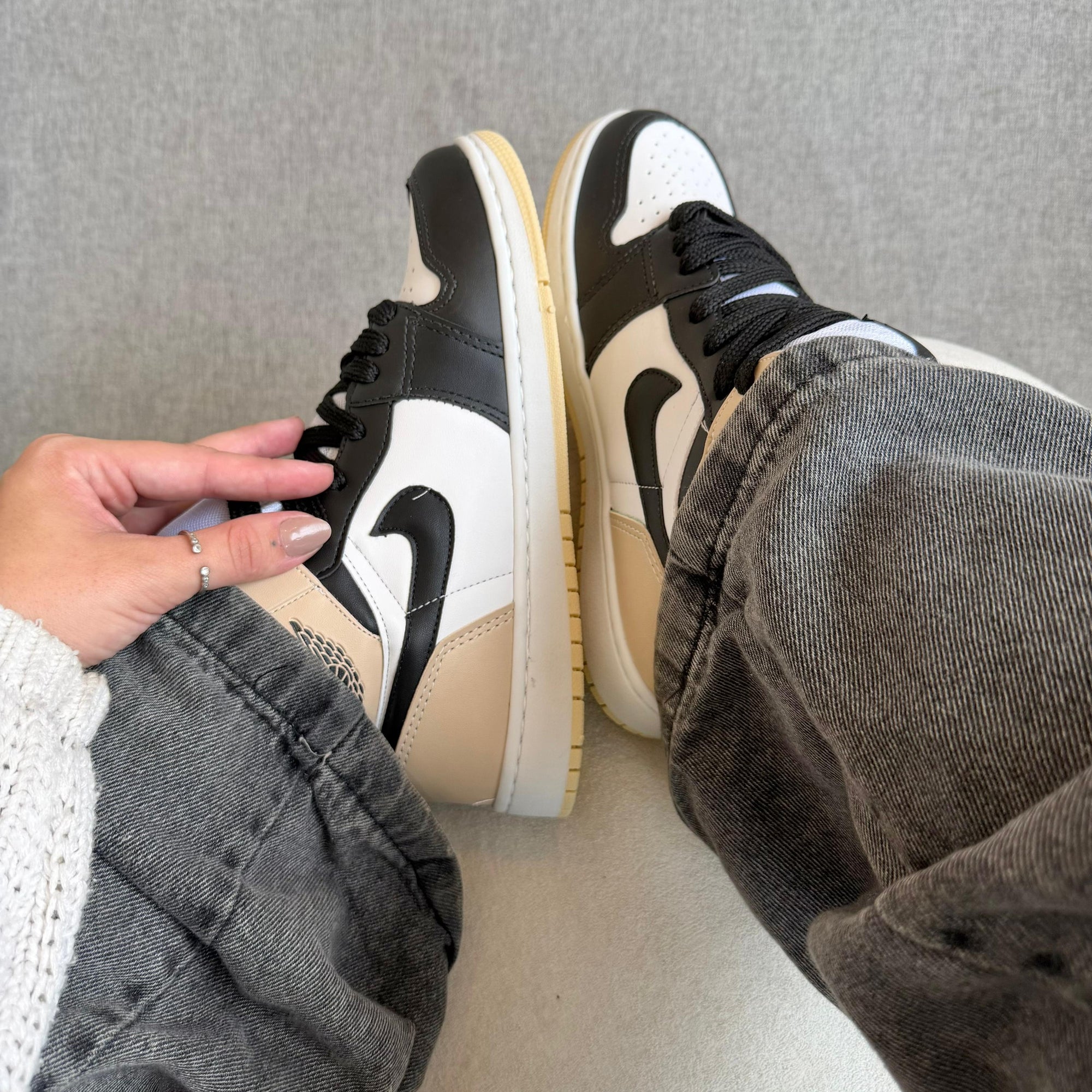 Tênis Nike Air Jordan High – Preto / Branco / Rose Premium