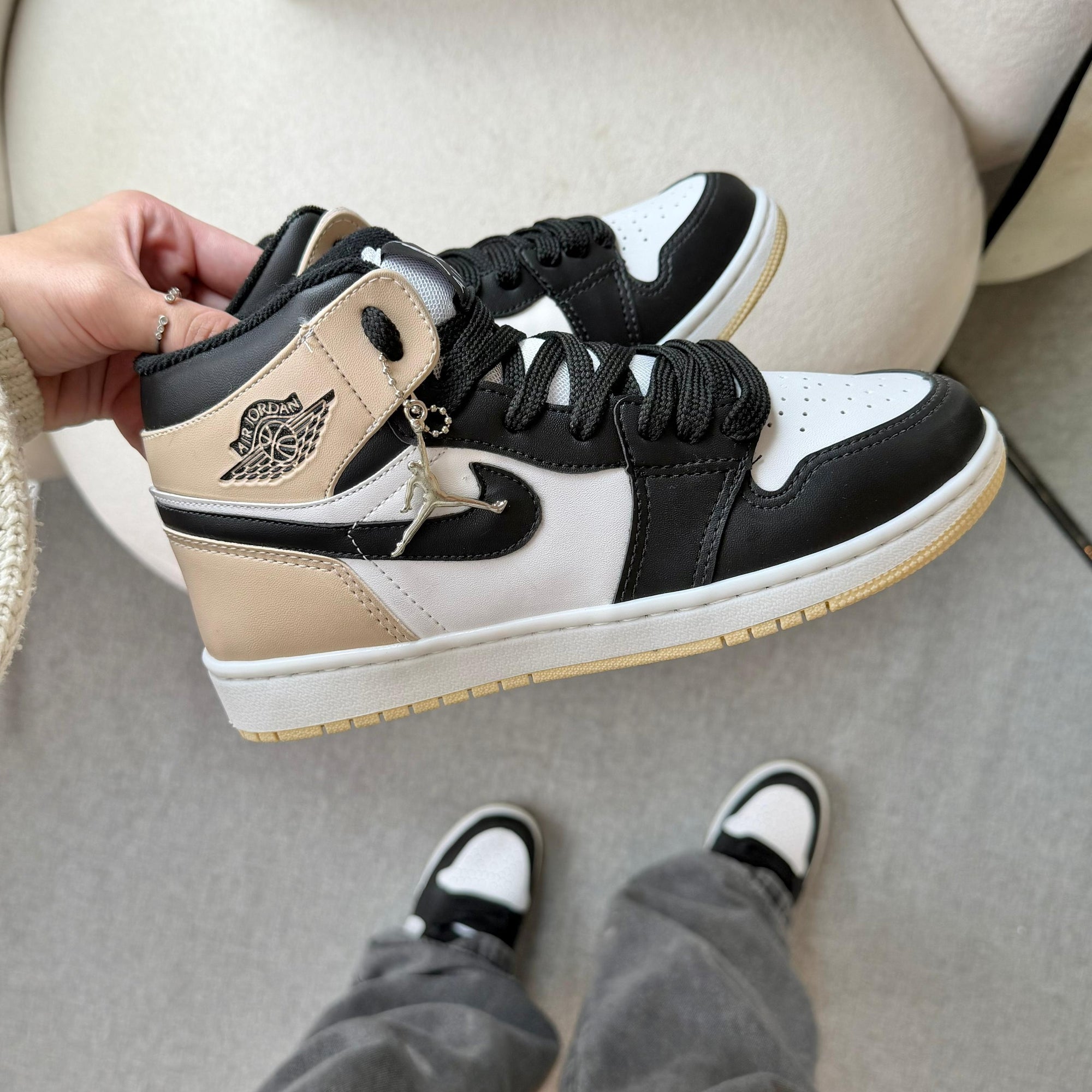Tênis Nike Air Jordan High – Preto / Branco / Rose Premium