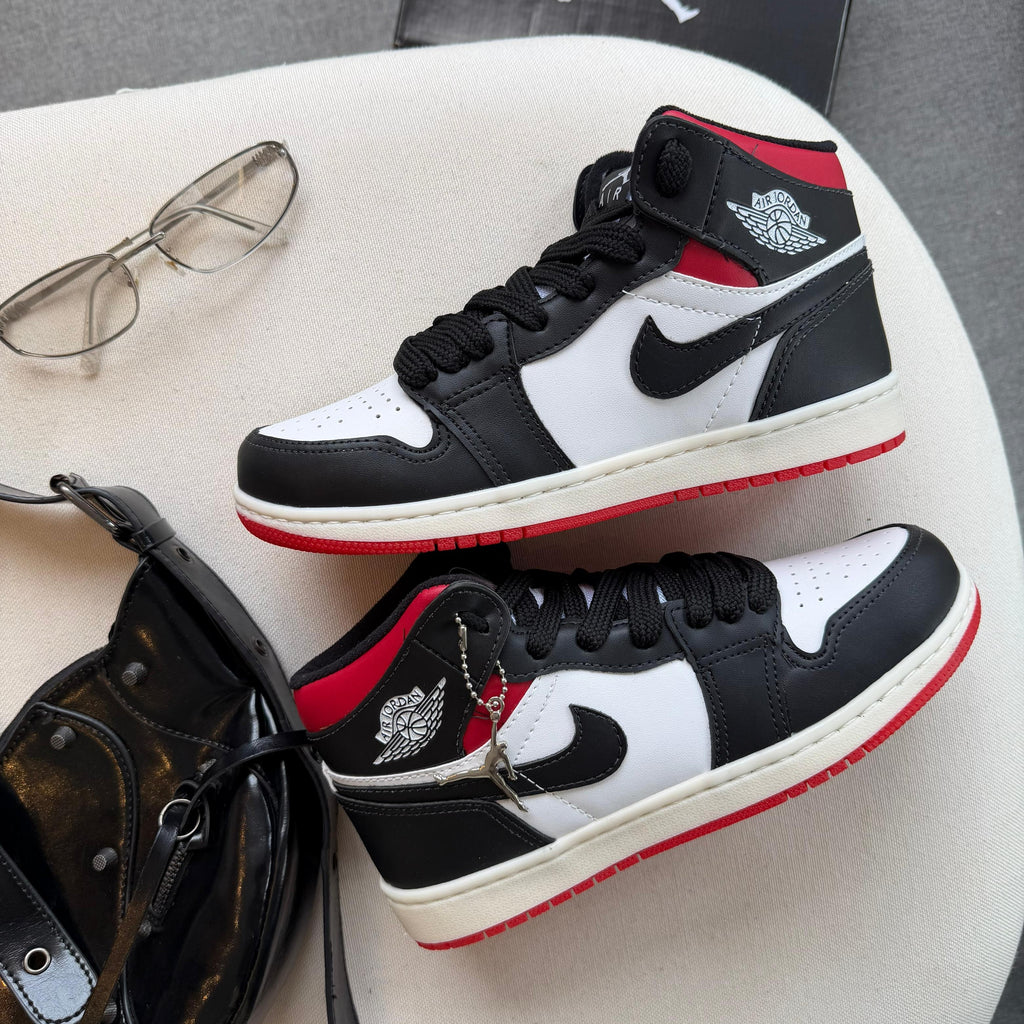 Tênis Nike Air Jordan High – Branco / Preto / Vermelho Premium