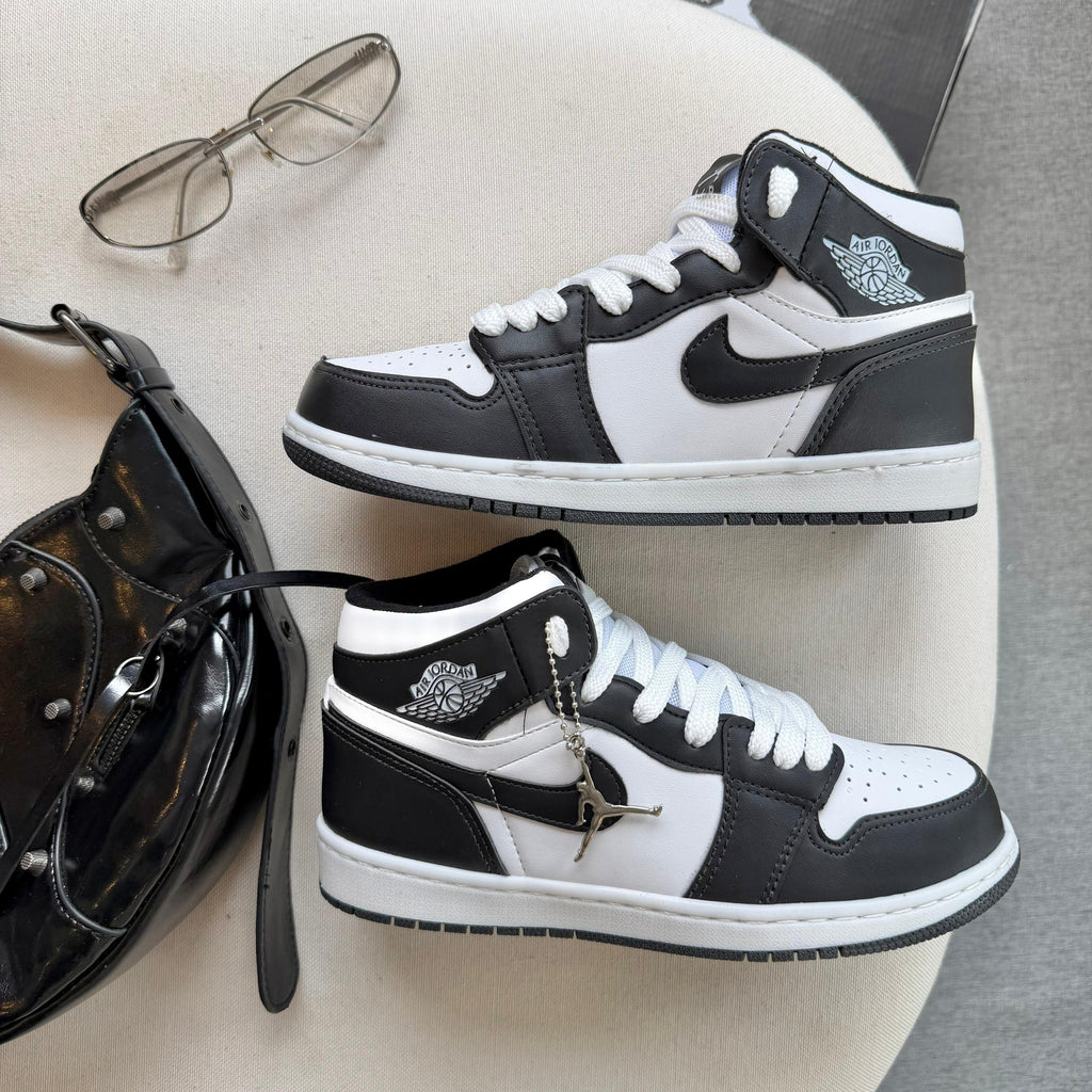 Tênis Nike Air Jordan High – Branco / Preto Premium