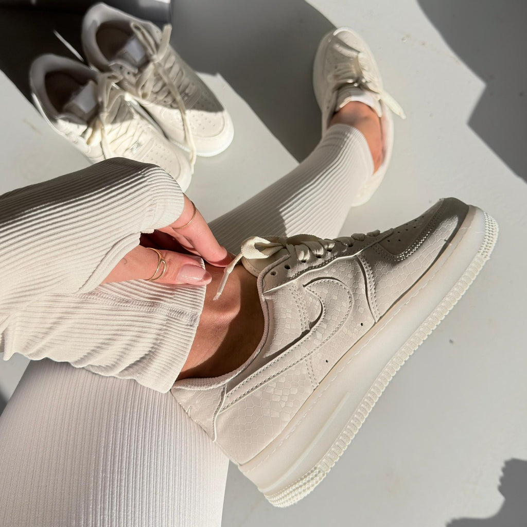 Nike Air Force – White Snake  Linha Luxo