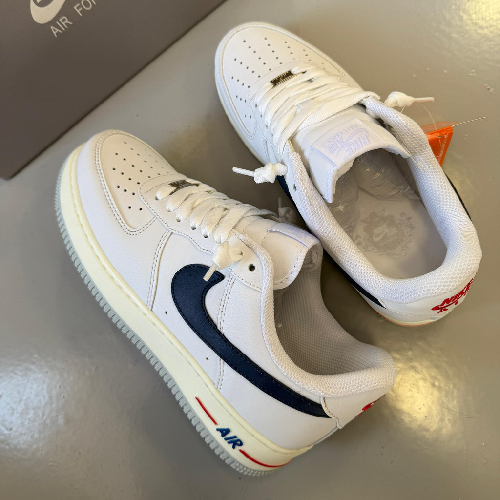 Nike Air Force – Branco / Marinho / Off White  Linha Luxo
