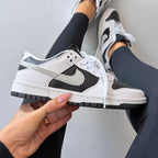 SB Dunk Low Prime – Panda Reverse Unissex
