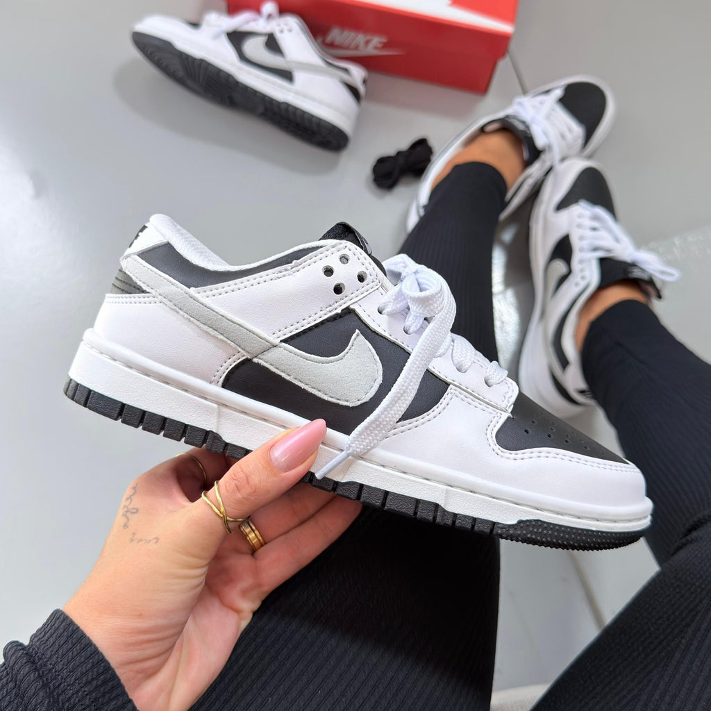 SB Dunk Low Prime – Panda Reverse Unissex