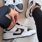 SB Dunk Low Prime – Panda Reverse Unissex
