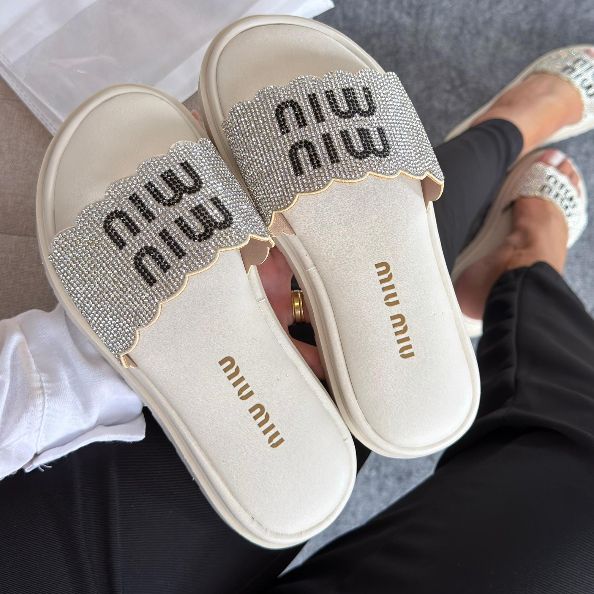 Papete Miu Miu Strass – Off White