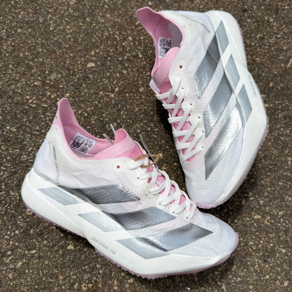 Adidas Adizero Adios Pro 4 – Branco/Rosa/Prata