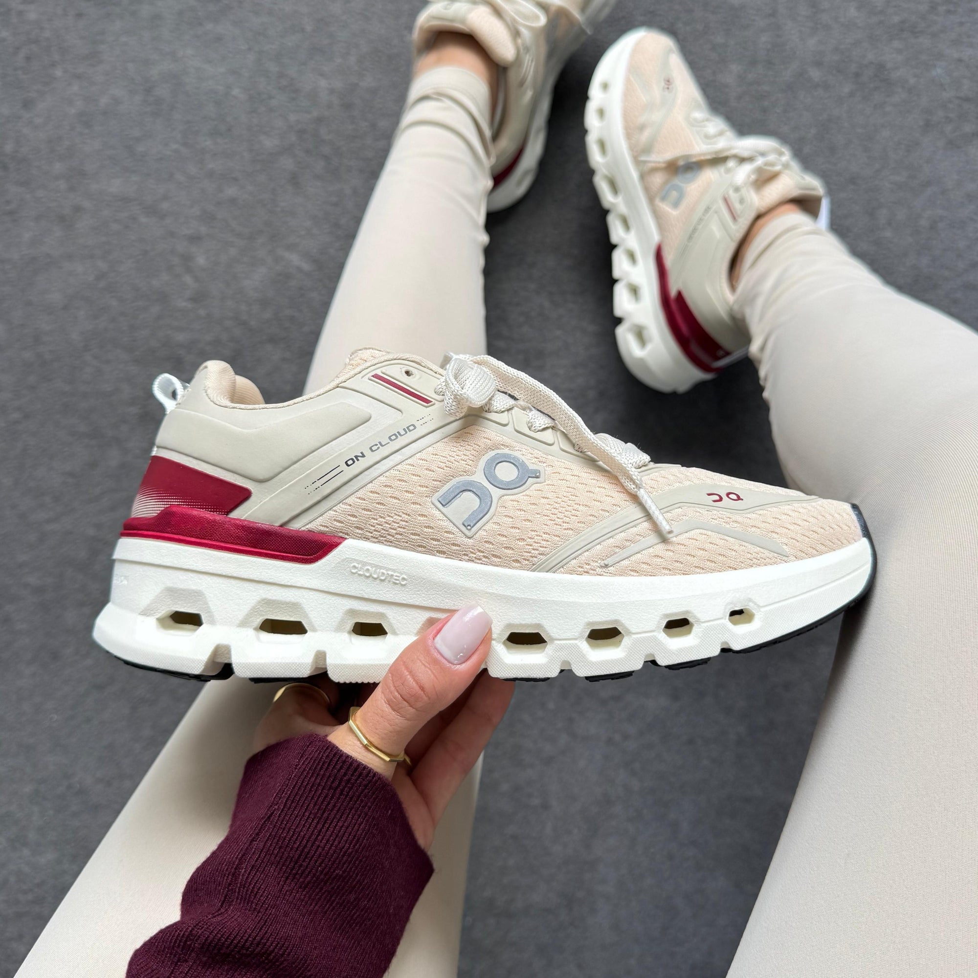 On Cloudrunner 2 – Off/Bordo