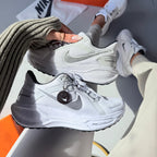 Nike Air Zoom Pegasus 41 – Branco/Preto