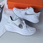 Nike Air Zoom Pegasus 41 – Branco/Preto