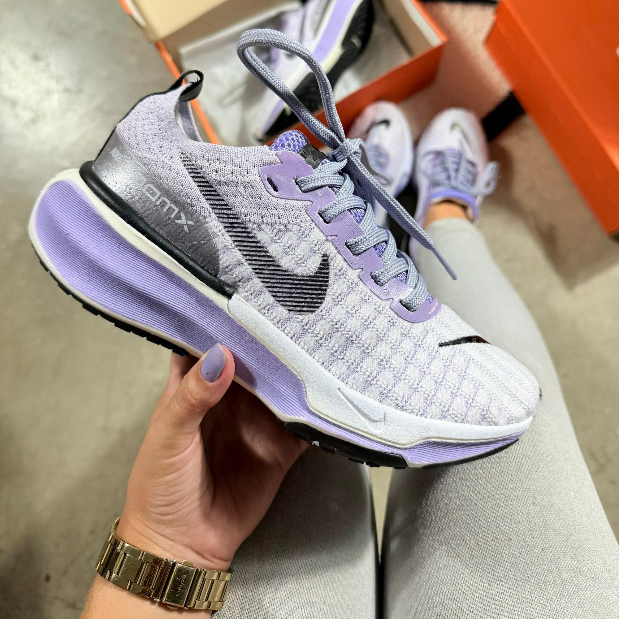 TÊNIS ZOOM X INVINCIBLE RUN 3 – LILÁS