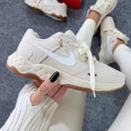 Nike Revolution II Off Branco
