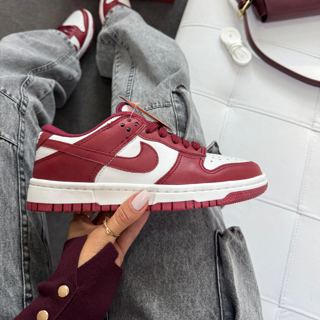 Dunk Low Pro Luxo – Bordô