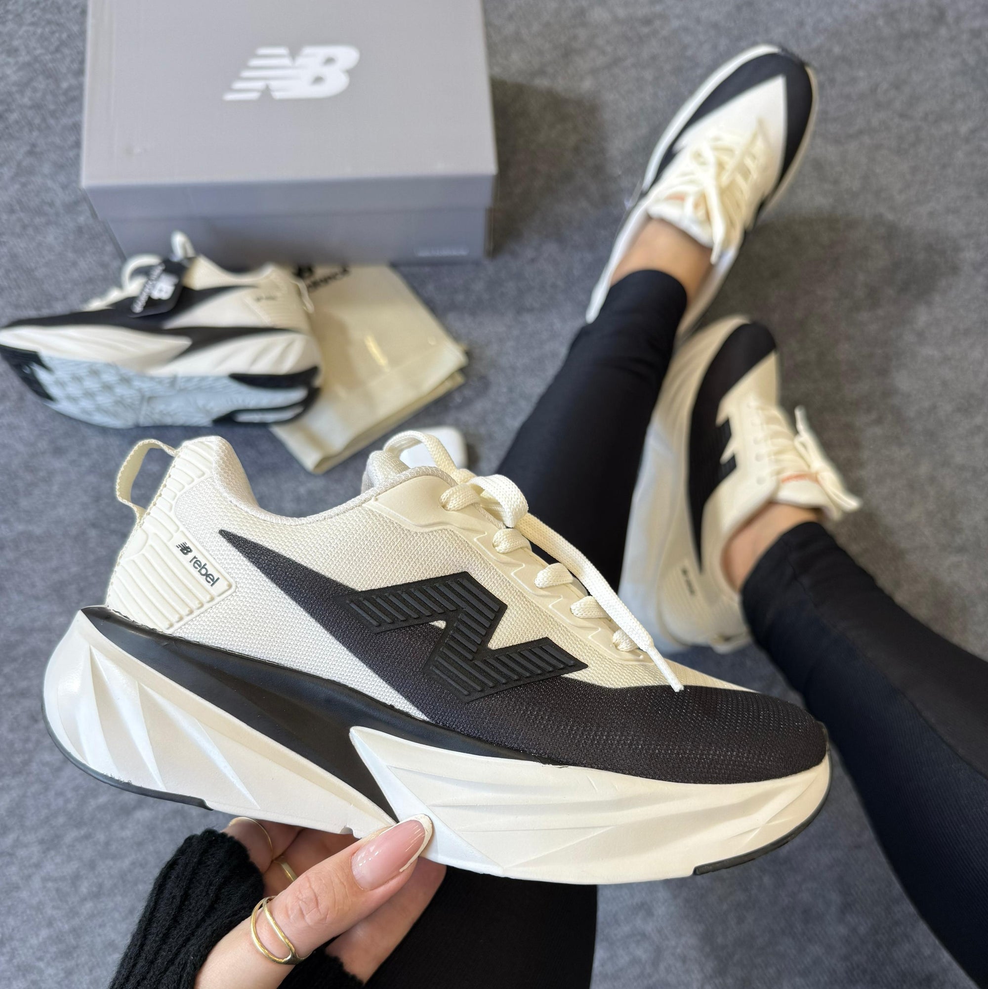 New Balance FuelCell Rebel