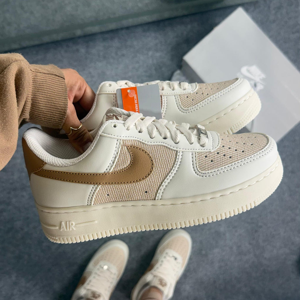 Air Force 1 – Off Palha