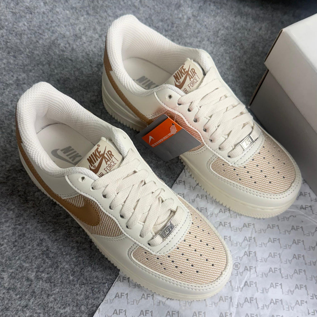Air Force 1 – Off Palha