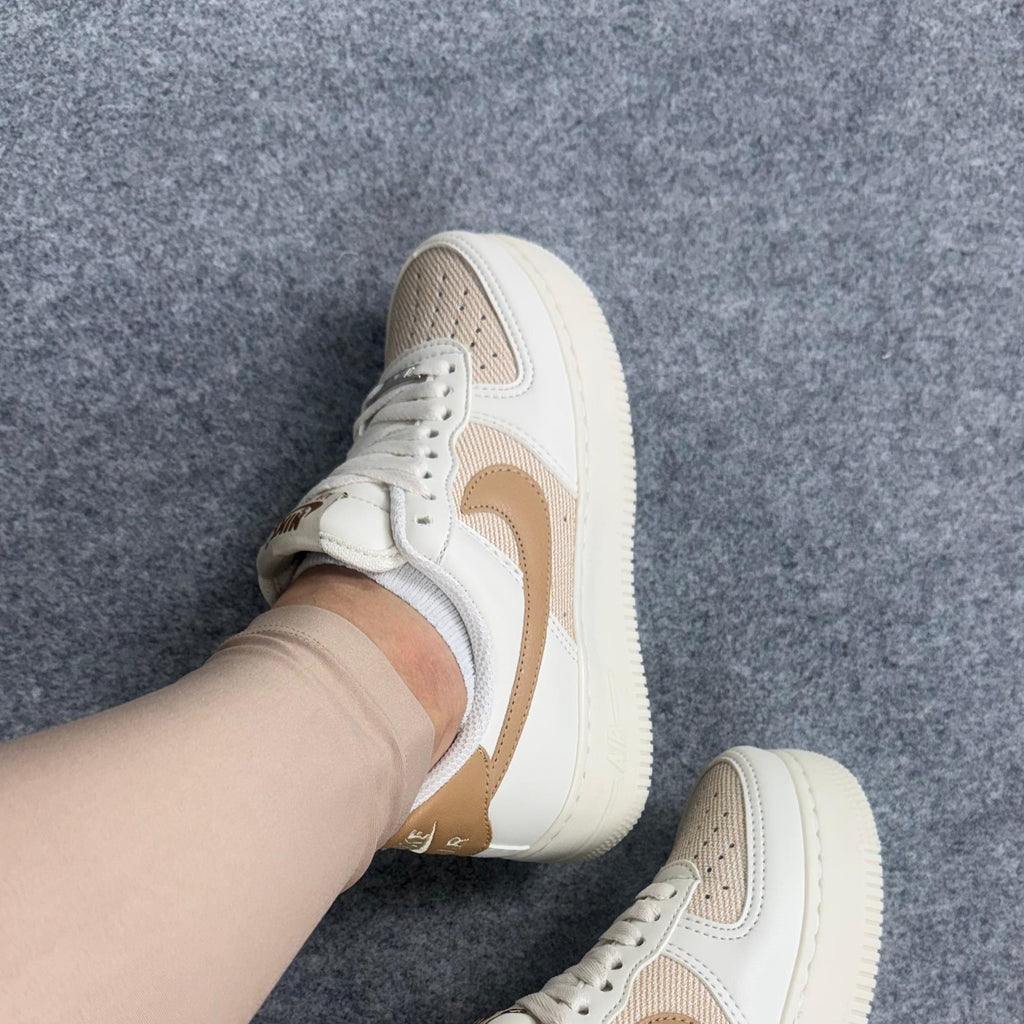 Air Force 1 – Off Palha
