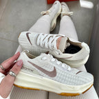 Tênis Zoom X Invincible Run 3 – Bege/Nude