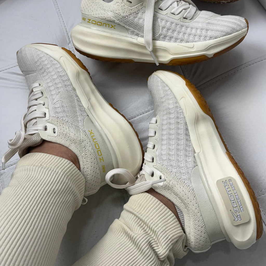 Tênis Zoom X Invincible Run 3 – Off