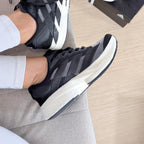 Adizero Adios Pro 4 – Preto/Off