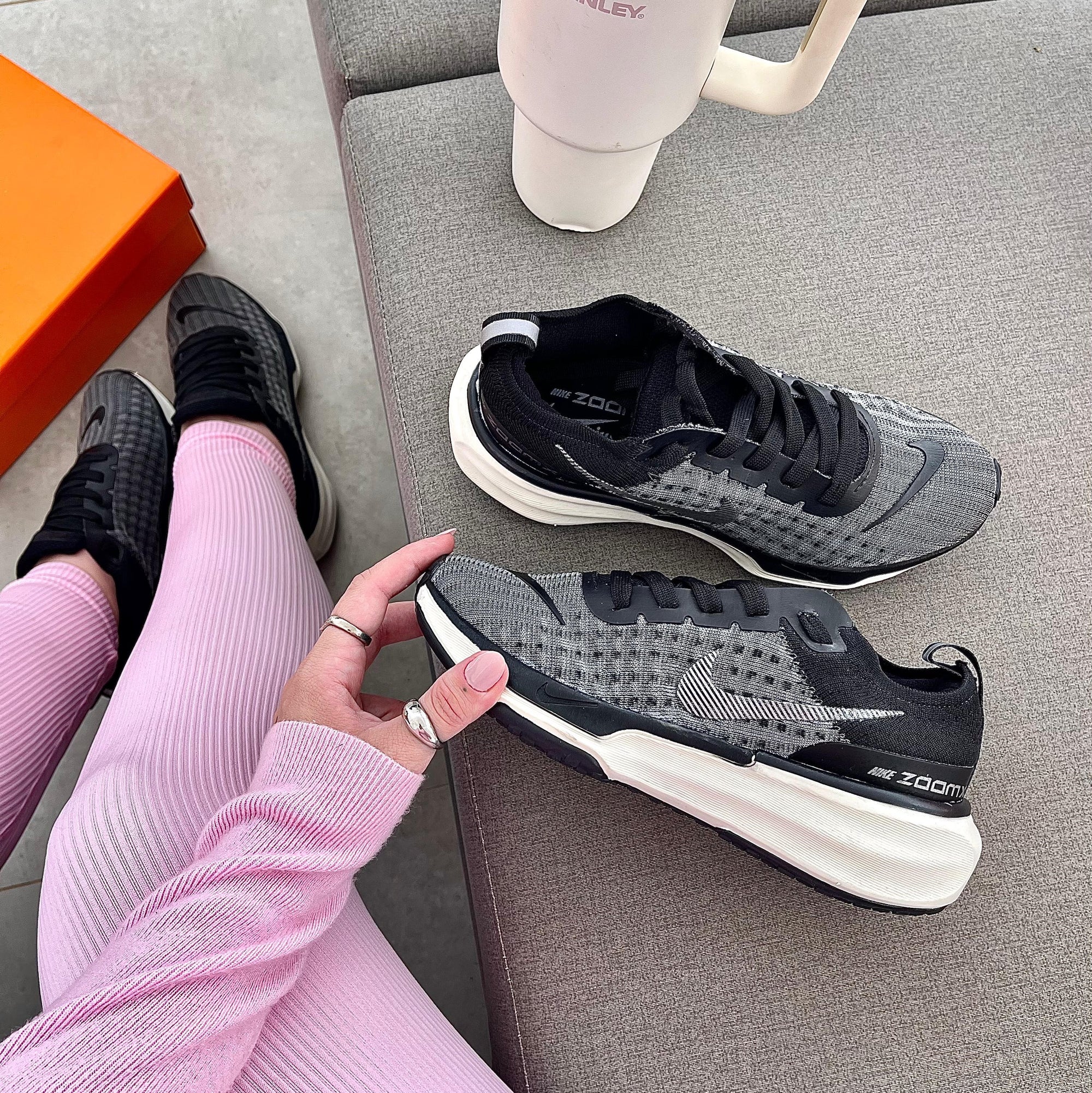 Tênis Zoom X Invincible Run 3 – Preto/Prata
