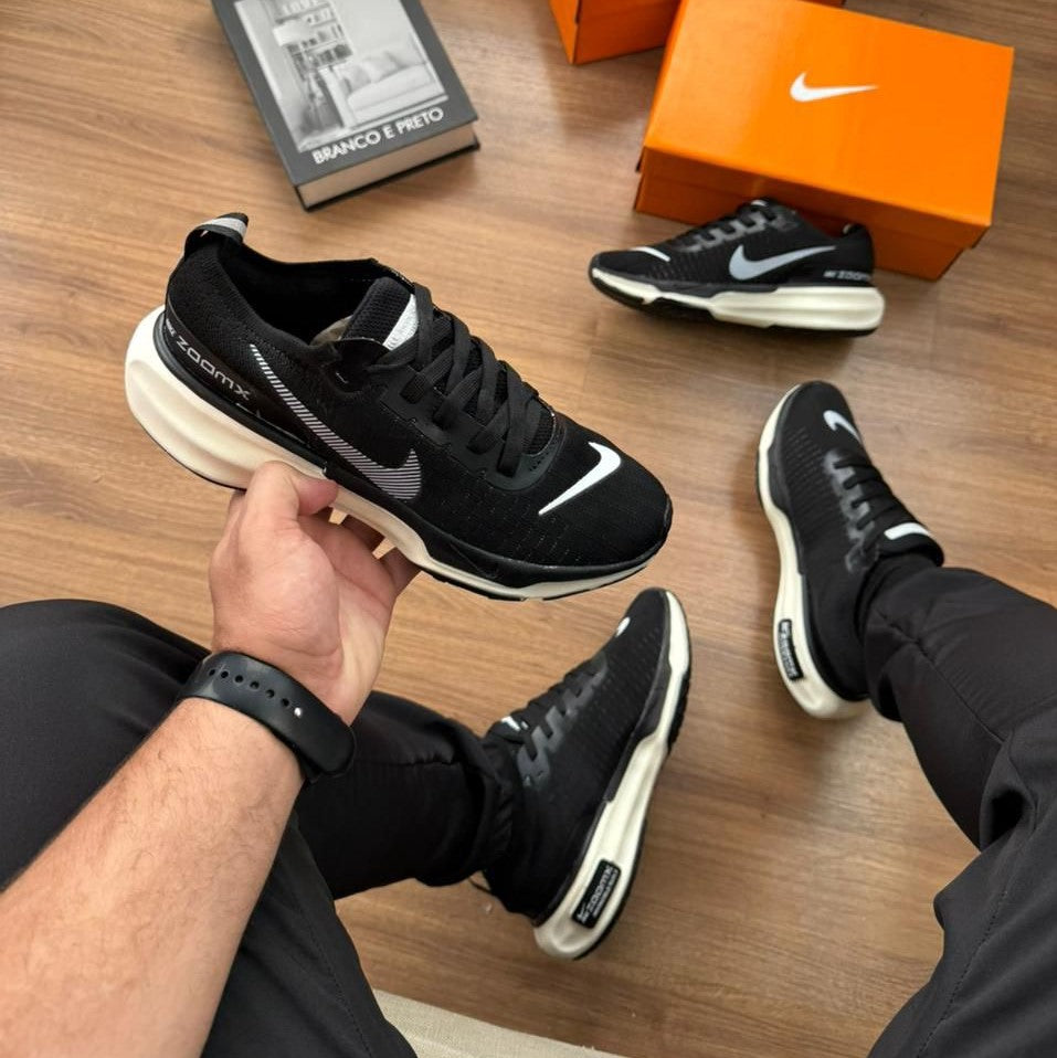Tênis Zoom X Invincible Run 3 – Preto/Branco