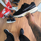 Tênis Zoom X Invincible Run 3 – Preto/Branco