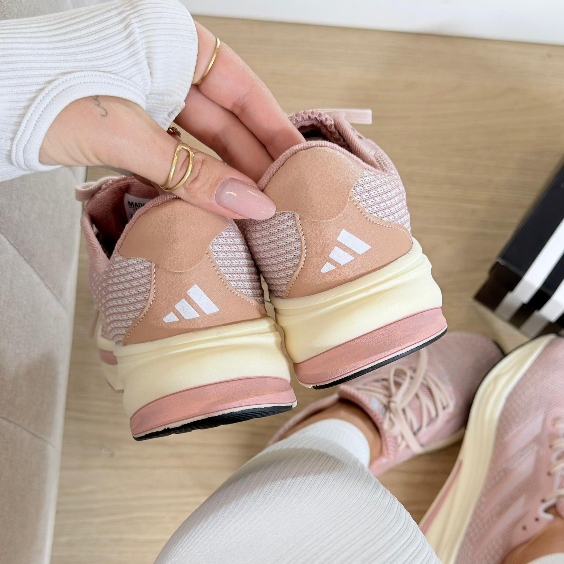 Adidas Supernova – Rose