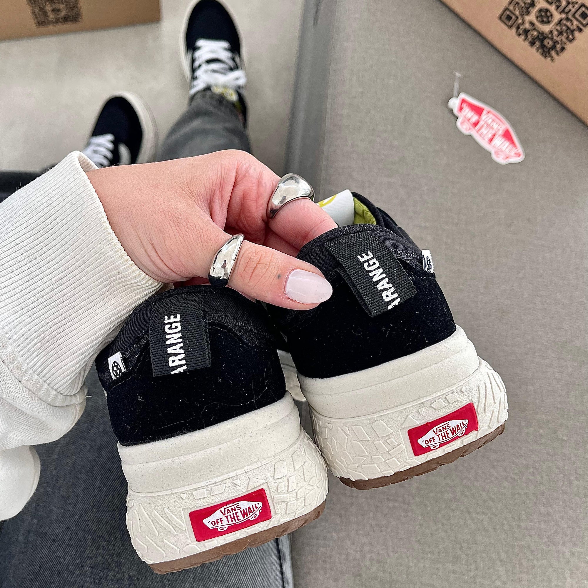 Tênis Vans Ultrarange Neo VR3 – Preto/Branco