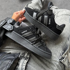 Campus 00s – All Black