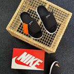Chinelo Nike Asuna – Preto/Branco