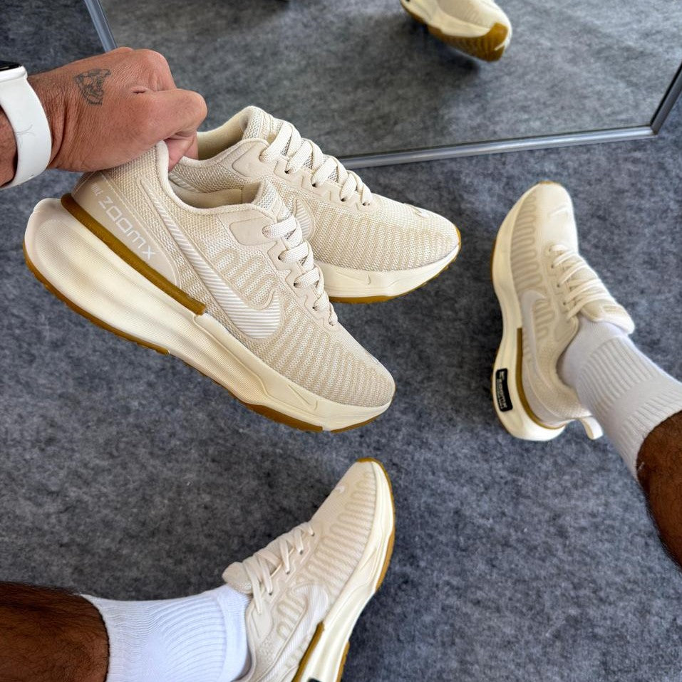 Nike ZoomX Invincible Run 3 Off White Látex