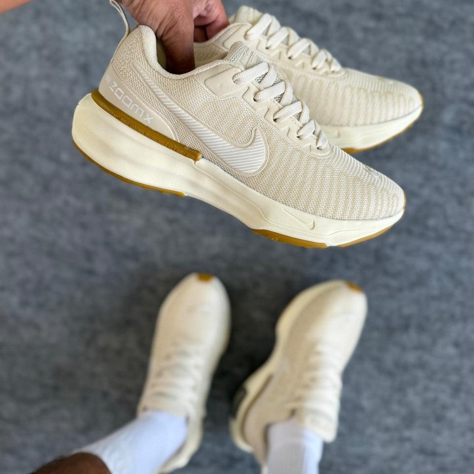 Nike ZoomX Invincible Run 3 Off White Látex