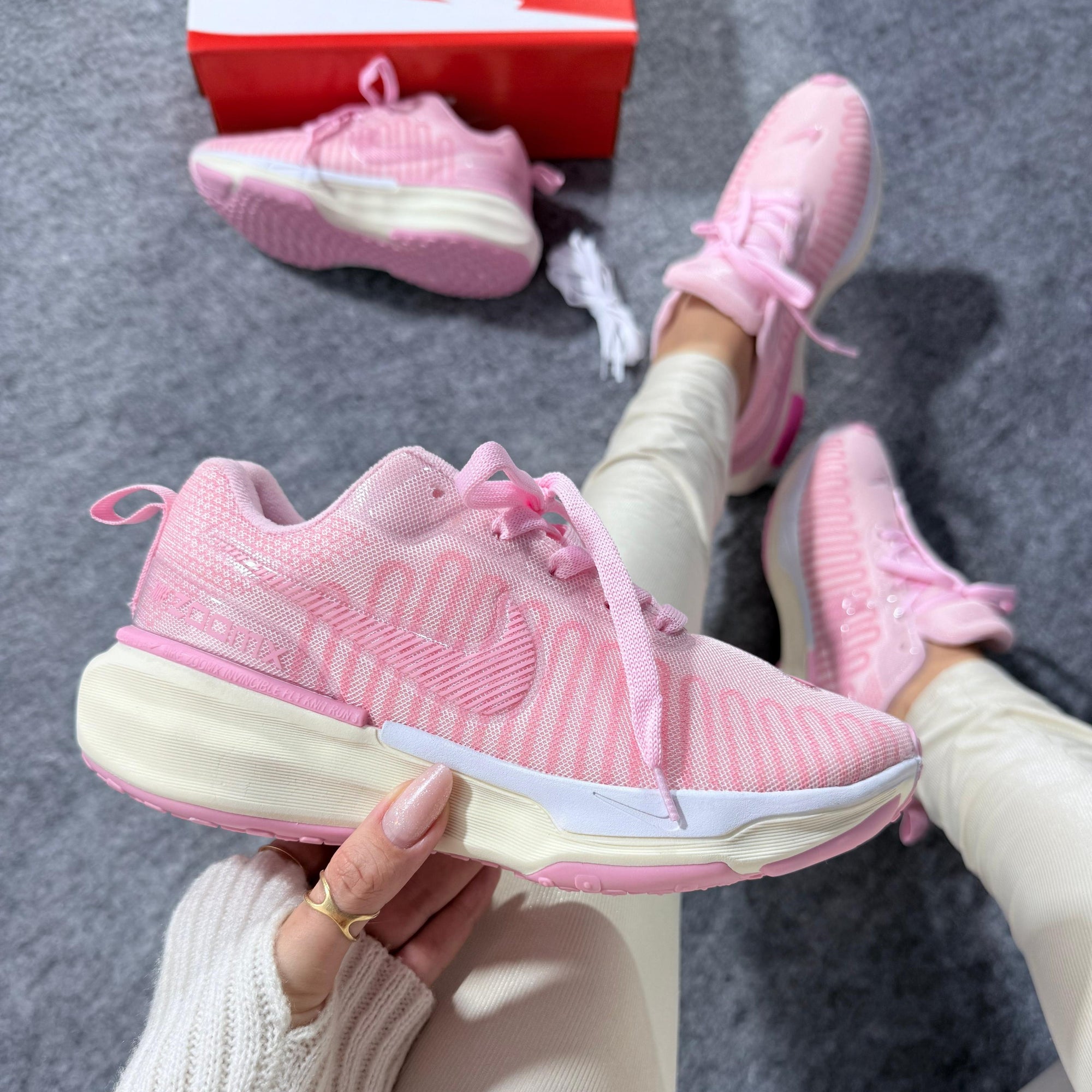 Nike ZoomX Invincible Run 3 Rosa