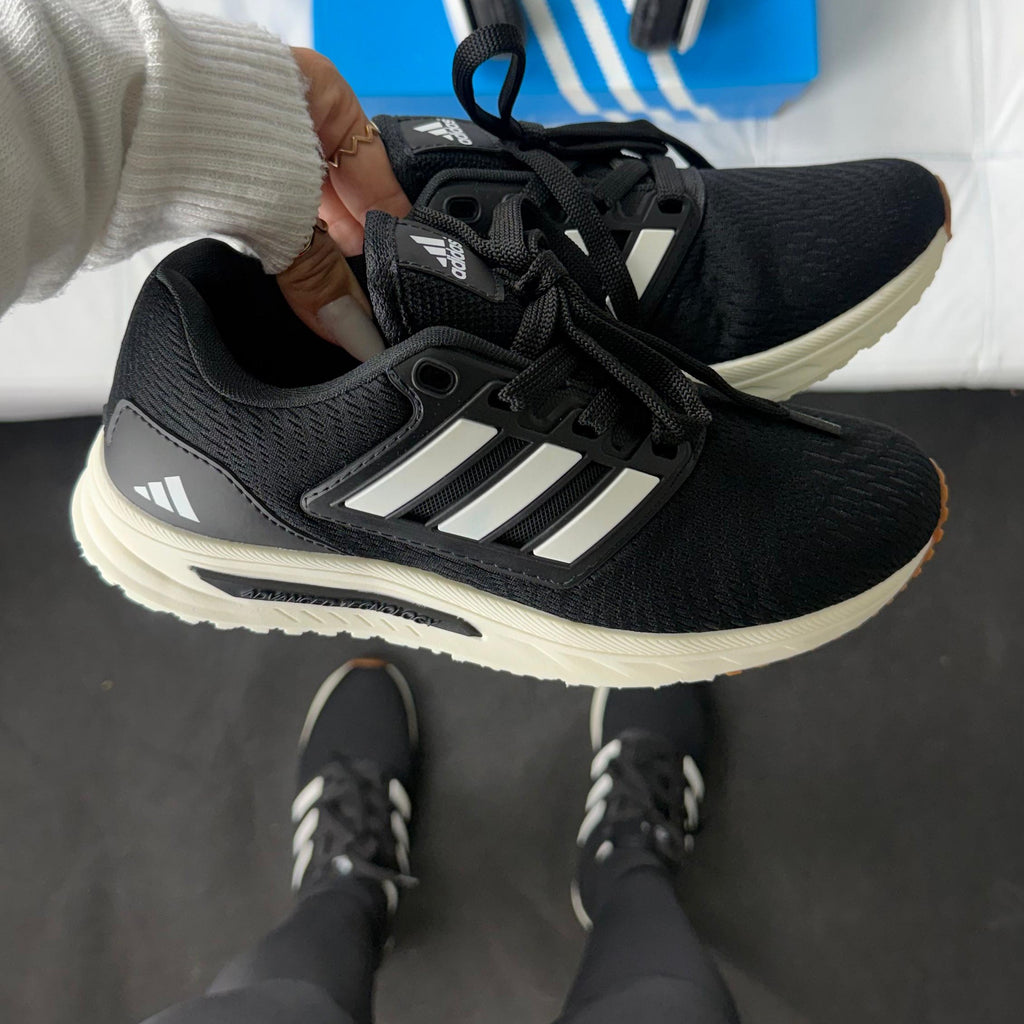 Adidas A-Boost Advanced Preto/Branco