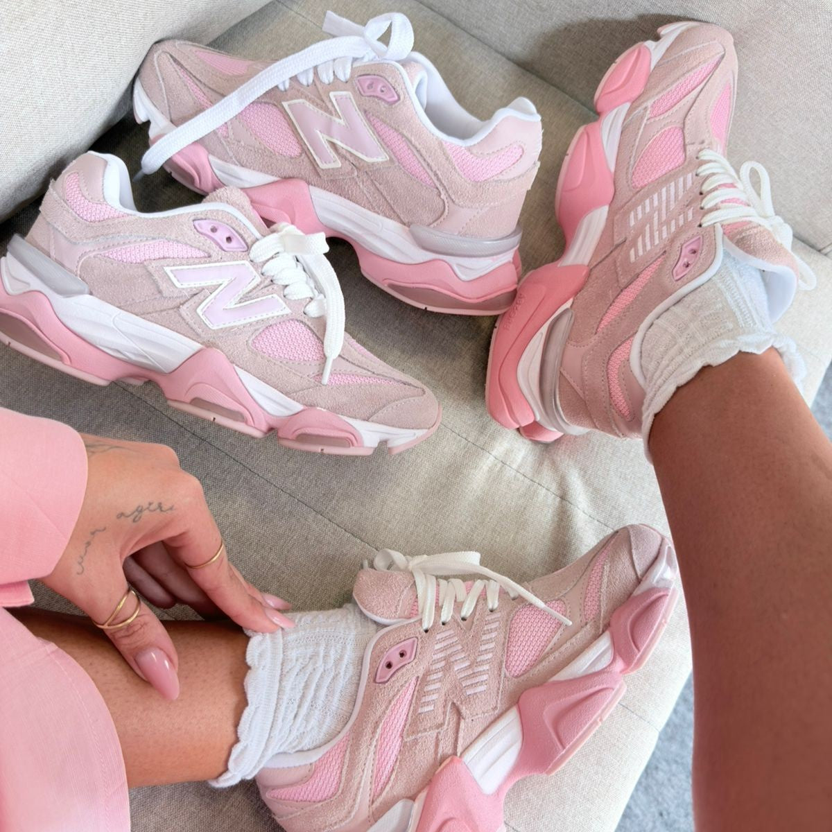 Tênis New Balance 9060 Couro Legítimo Chiclete