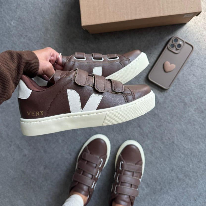 Velcro Marrom / Branco