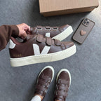 Velcro Marrom / Branco