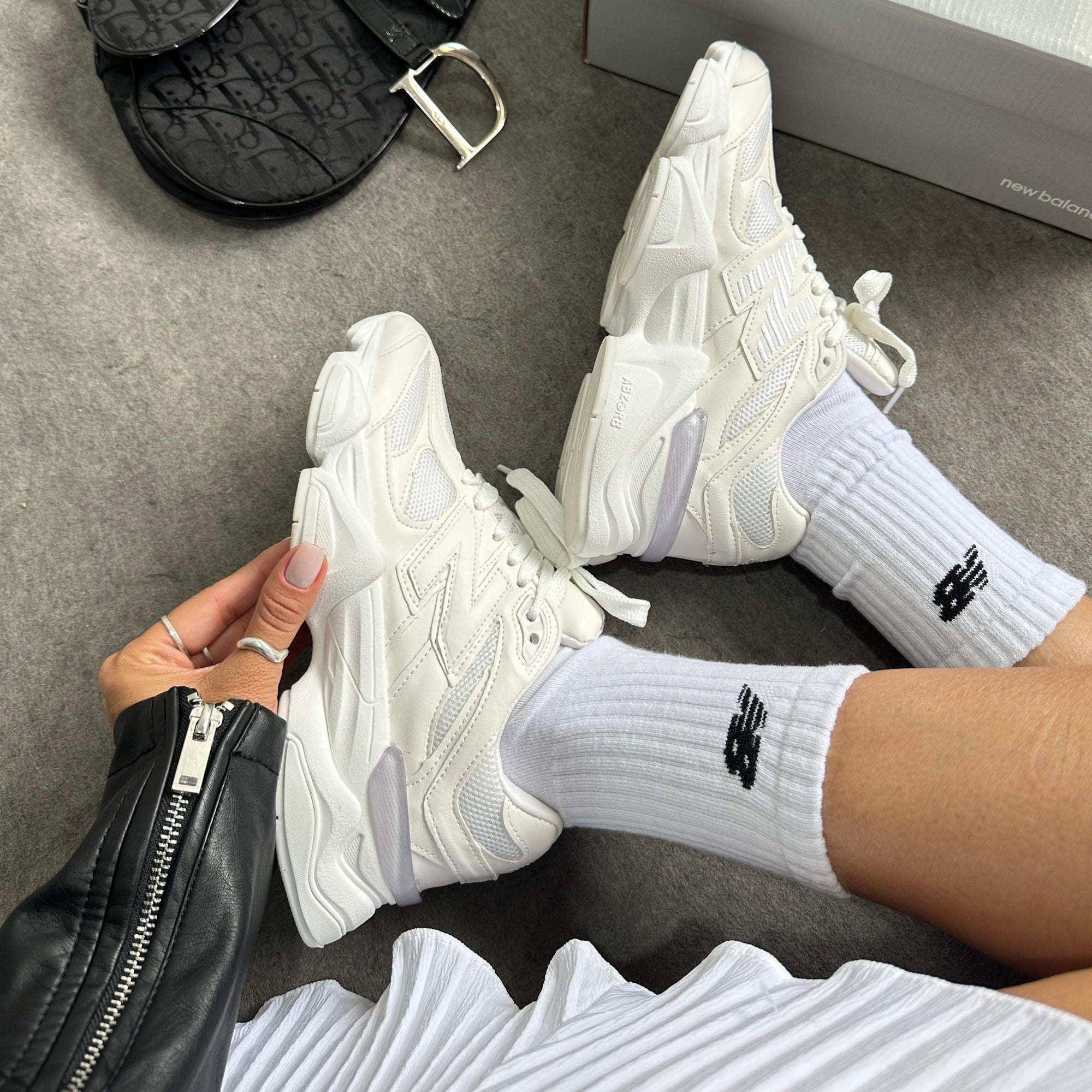 New Balance 9060 Branquinho