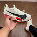 Tênis Nike Air Zoom Alphafly 3 – Off/Vermelho