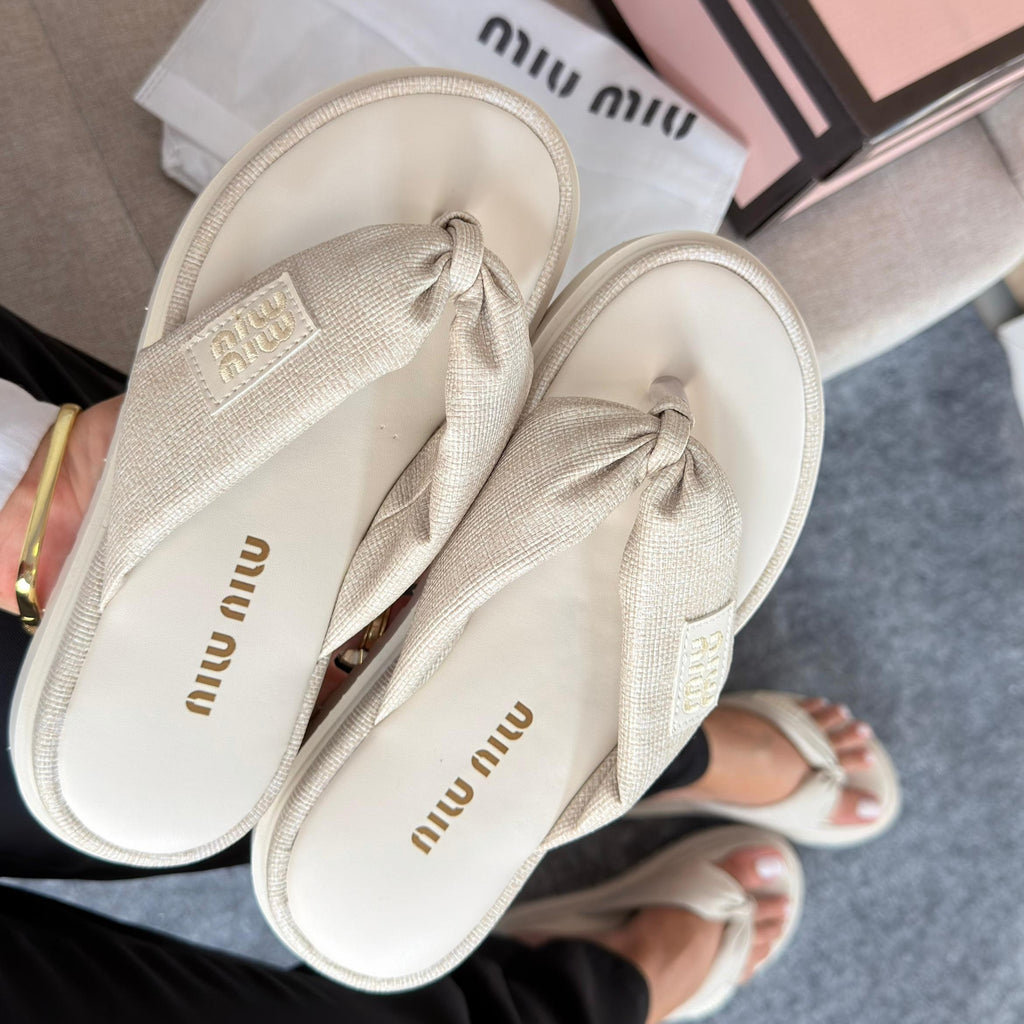 Sandália Miu Miu Plataforma Off White