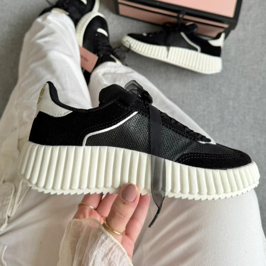Tênis Casual Miu Miu