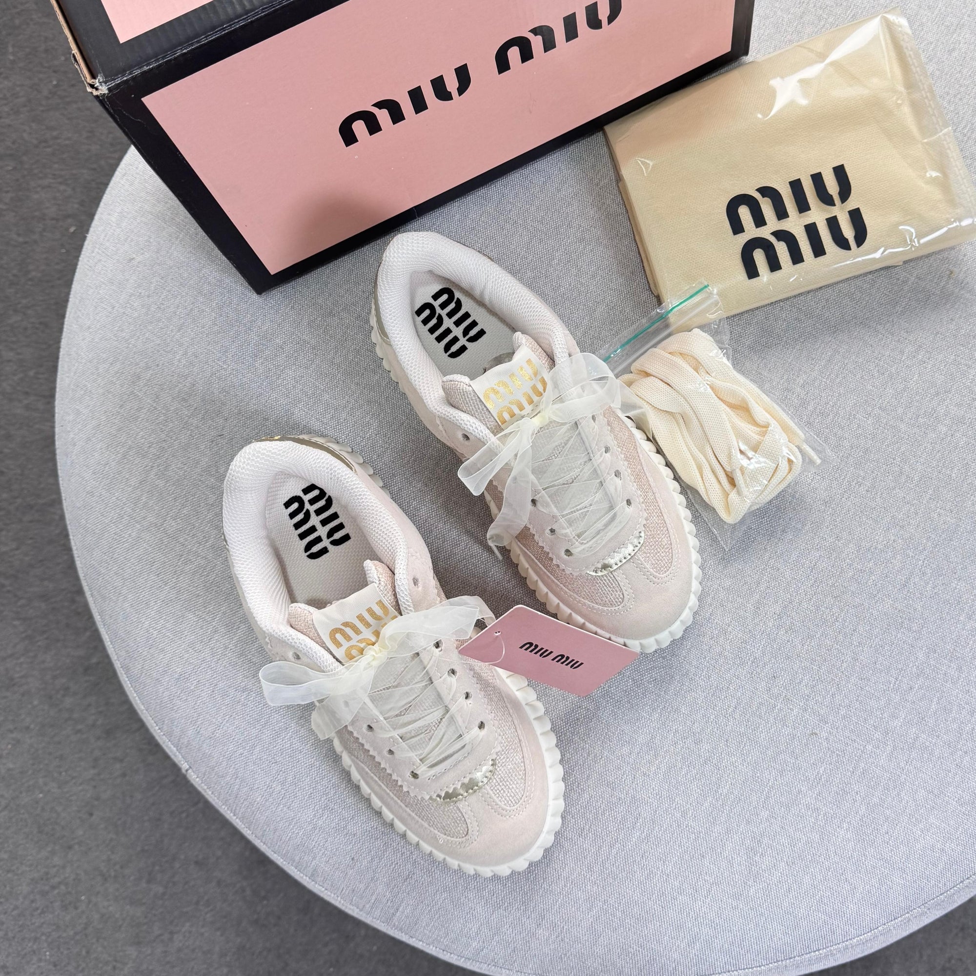 Tênis Casual Miu Miu Quenz Off White