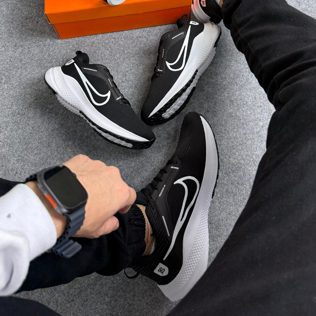 Nike Pegasus 40 Preto