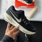 Tênis Nike Zoom Revolution – Preto/Off
